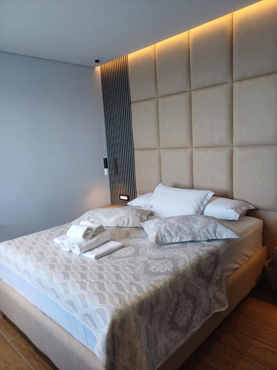 Blue Bay Hotel Saranda Kültér fotó