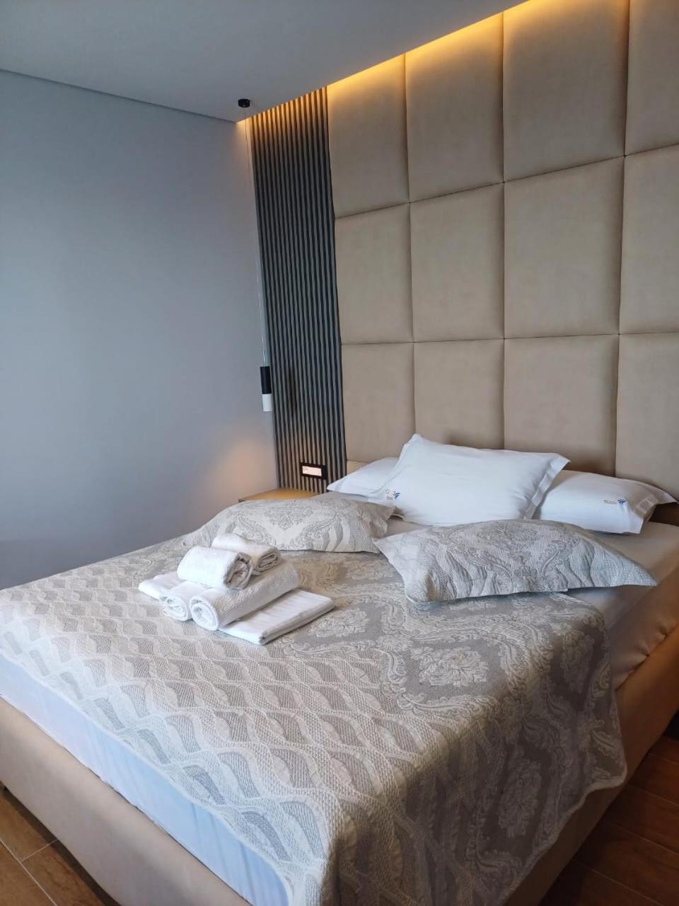 Blue Bay Hotel Saranda Kültér fotó