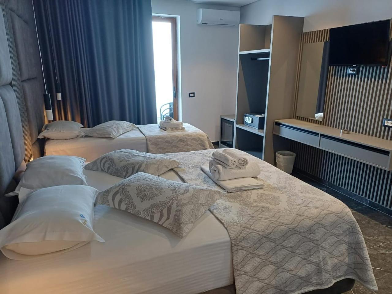 Blue Bay Hotel Saranda Kültér fotó